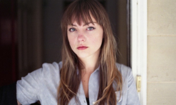 ANGEL OLSEN: NOVO DISCO EM SETEMBRO