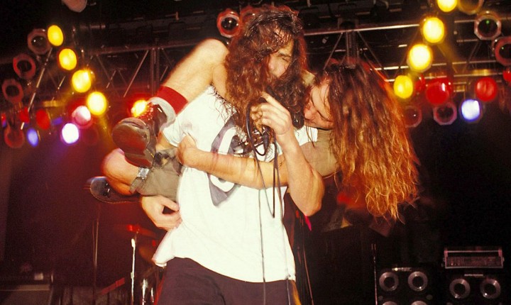 TEMPLE OF THE DOG: A REUNIÃO