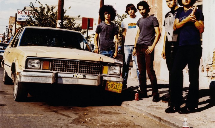 16 ANOS DEPOIS: AT THE DRIVE-IN DE VOLTA
