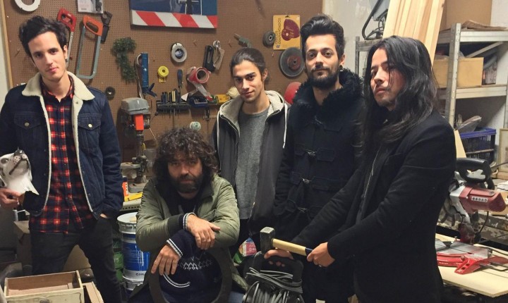 RIDING PÂNICO REGRESSAM AOS DISCOS