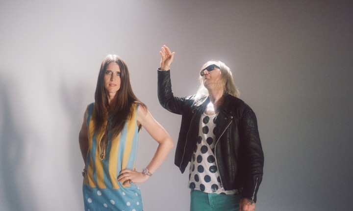 O REGRESSO DOS PEAKING LIGHTS (AUDIO)