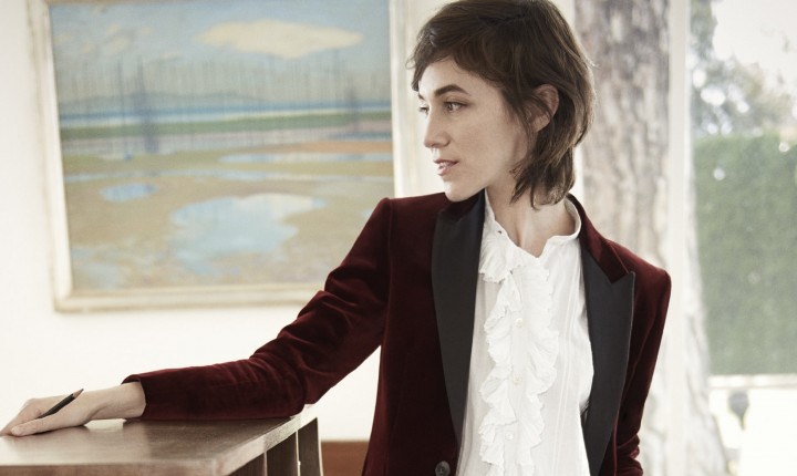CHARLOTTE GAINSBOURG ANUNCIA NOVO ÁLBUM