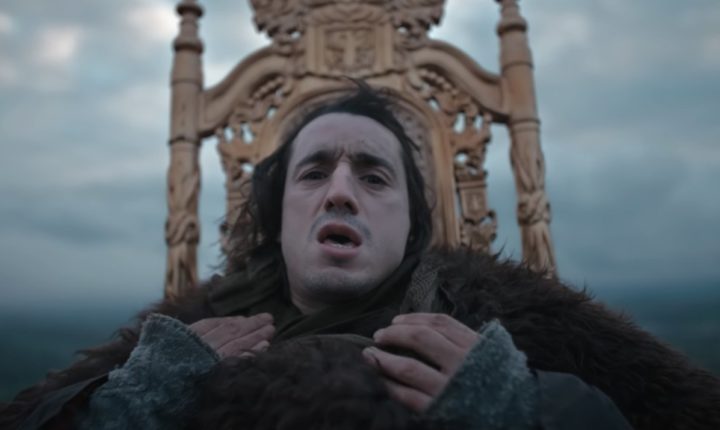 O REGRESSO DA FAT WHITE FAMILY