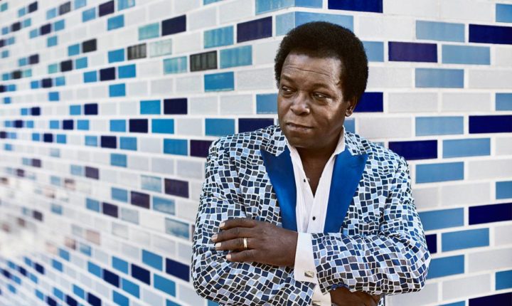 LEE FIELDS: DISCO NOVO EM ABRIL