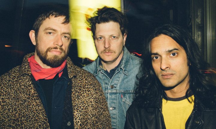 YEASAYER DE VOLTA AOS DISCOS