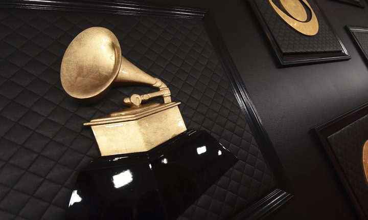 Entrega dos Grammys adiada