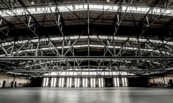 Em Berlim, Longas Noites de Vacinação