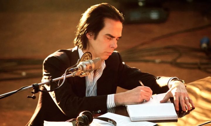 Nick Cave lança livro em 2022